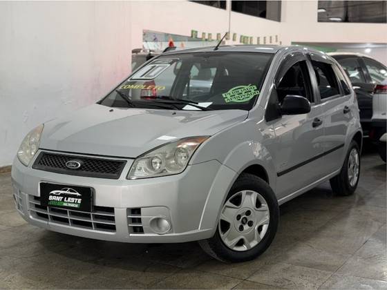 FORD FIESTA 1.0 MPI CLASS HATCH 8V FLEX 4P MANUAL FORD FIESTA 1.0 MPI CLASS HATCH 8V FLEX 4P MANUAL